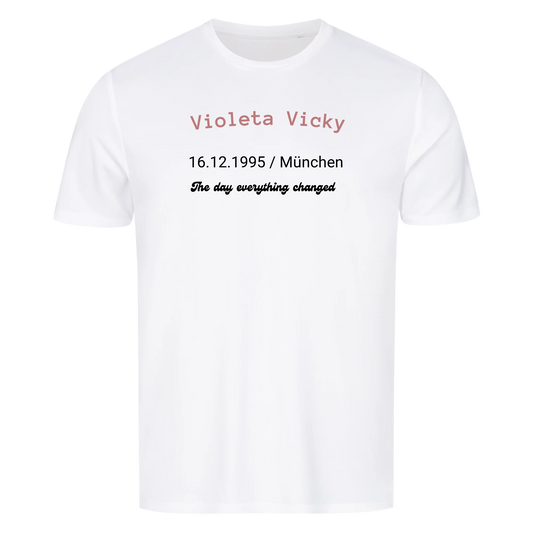 Personalisiertes T-Shirt mit Name, Datum & Wunschtext