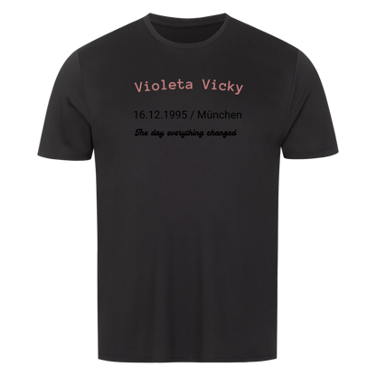 Personalisiertes T-Shirt mit Name, Datum & Wunschtext